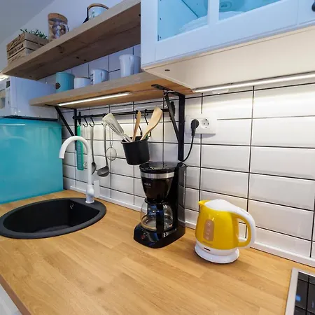 Urban Center Apartment *