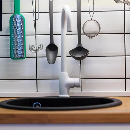 Urban Center Apartment *